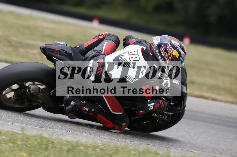 /32 07.07.2025 Plüss Moto Sport ADR/Freies Fahren/88